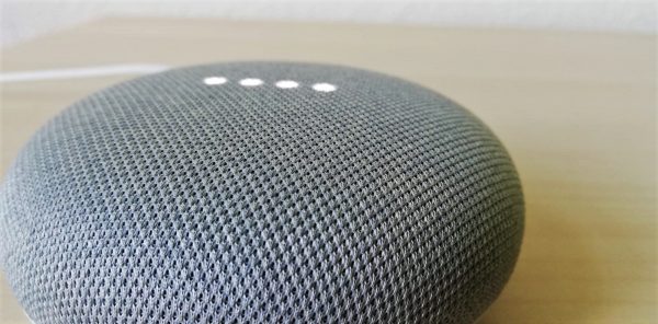 Google Home im crosseye Büro