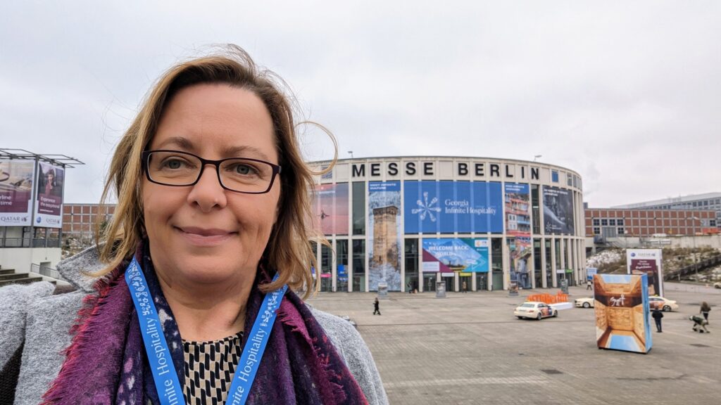 Evelyn auf der ITB Berling | crosseye Marketing