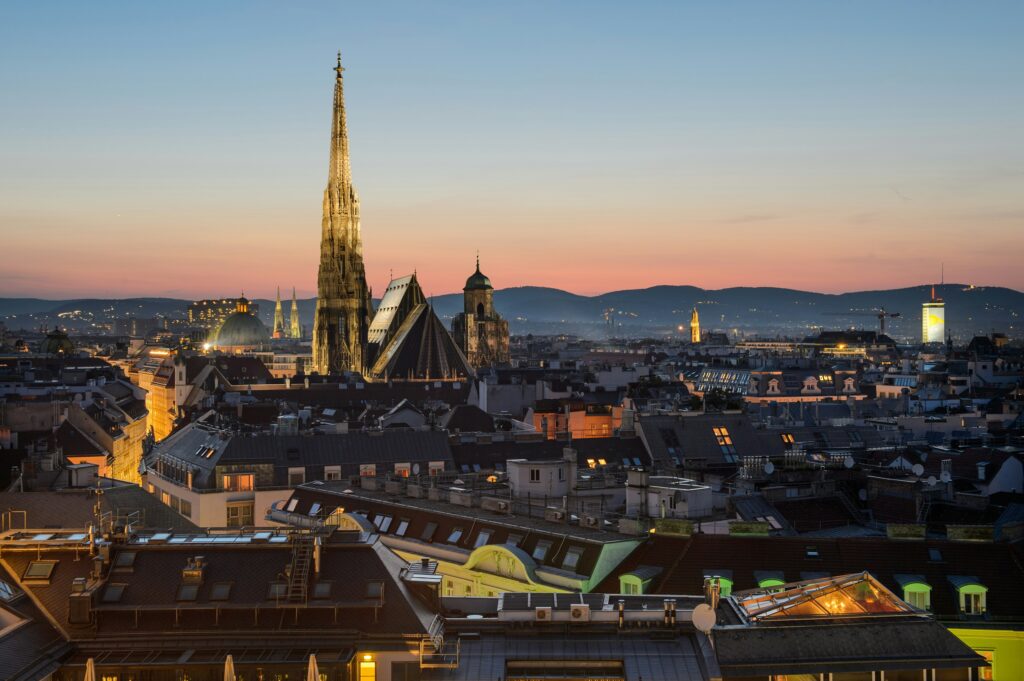 Abendstimmung in Wien. (c) Unsplash, Jacek Dylag Abendstimmung in Wien. (c) Unsplash, Jacek Dylag